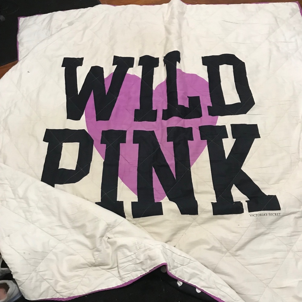 Wild pink comforter